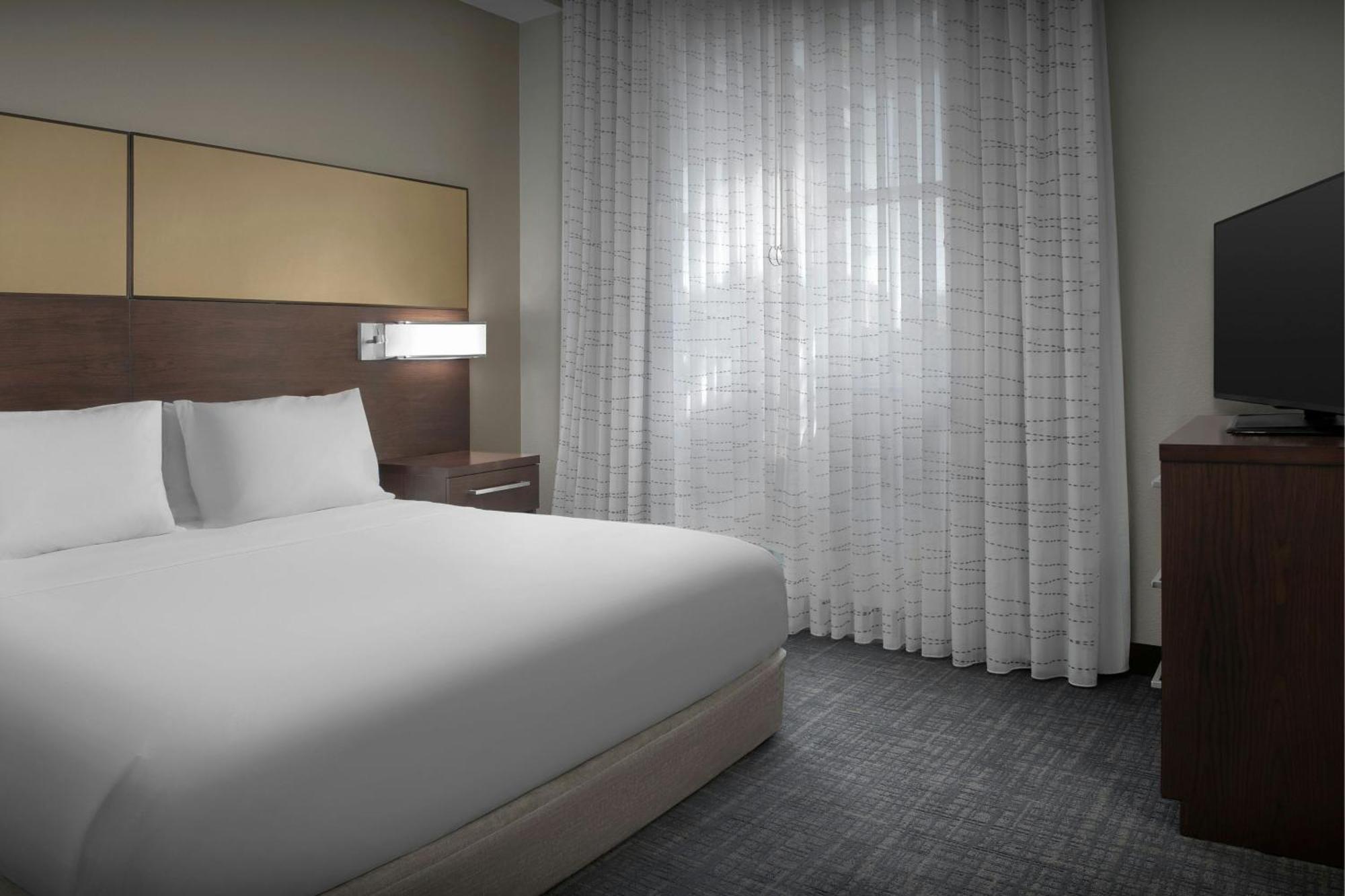 Residence Inn By Marriott Fort Lauderdale Airport & Cruise Port Дания-Бич Экстерьер фото