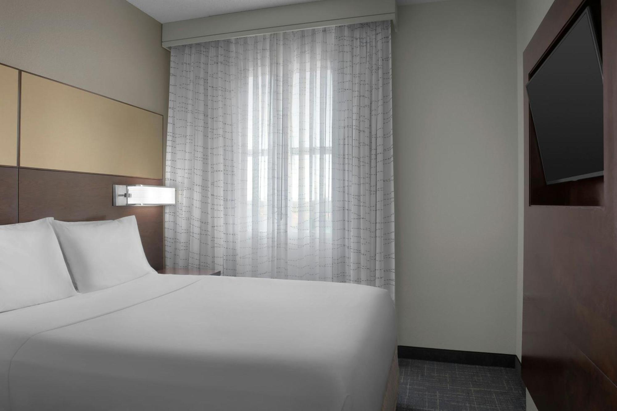 Residence Inn By Marriott Fort Lauderdale Airport & Cruise Port Дания-Бич Экстерьер фото
