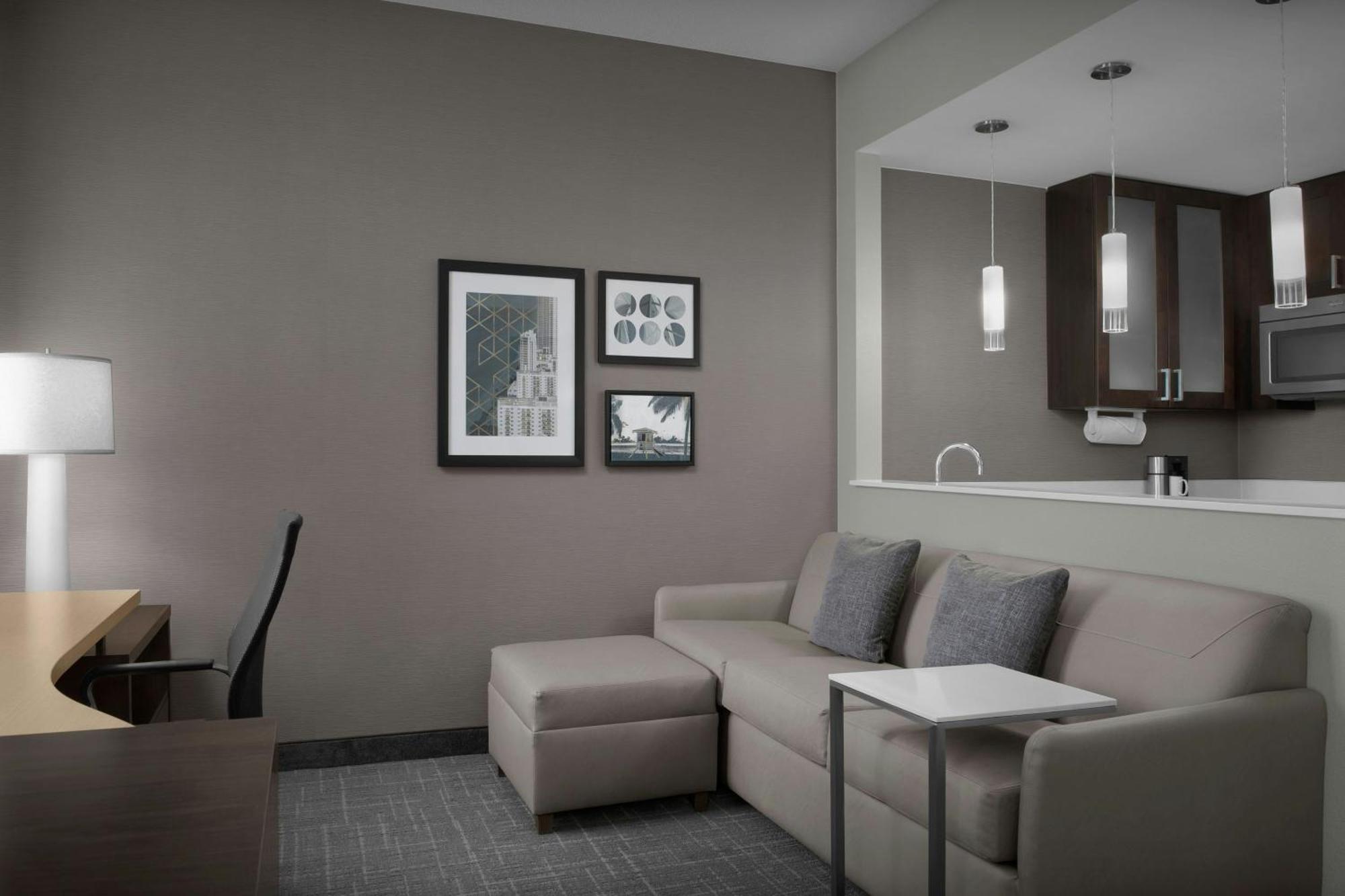 Residence Inn By Marriott Fort Lauderdale Airport & Cruise Port Дания-Бич Экстерьер фото